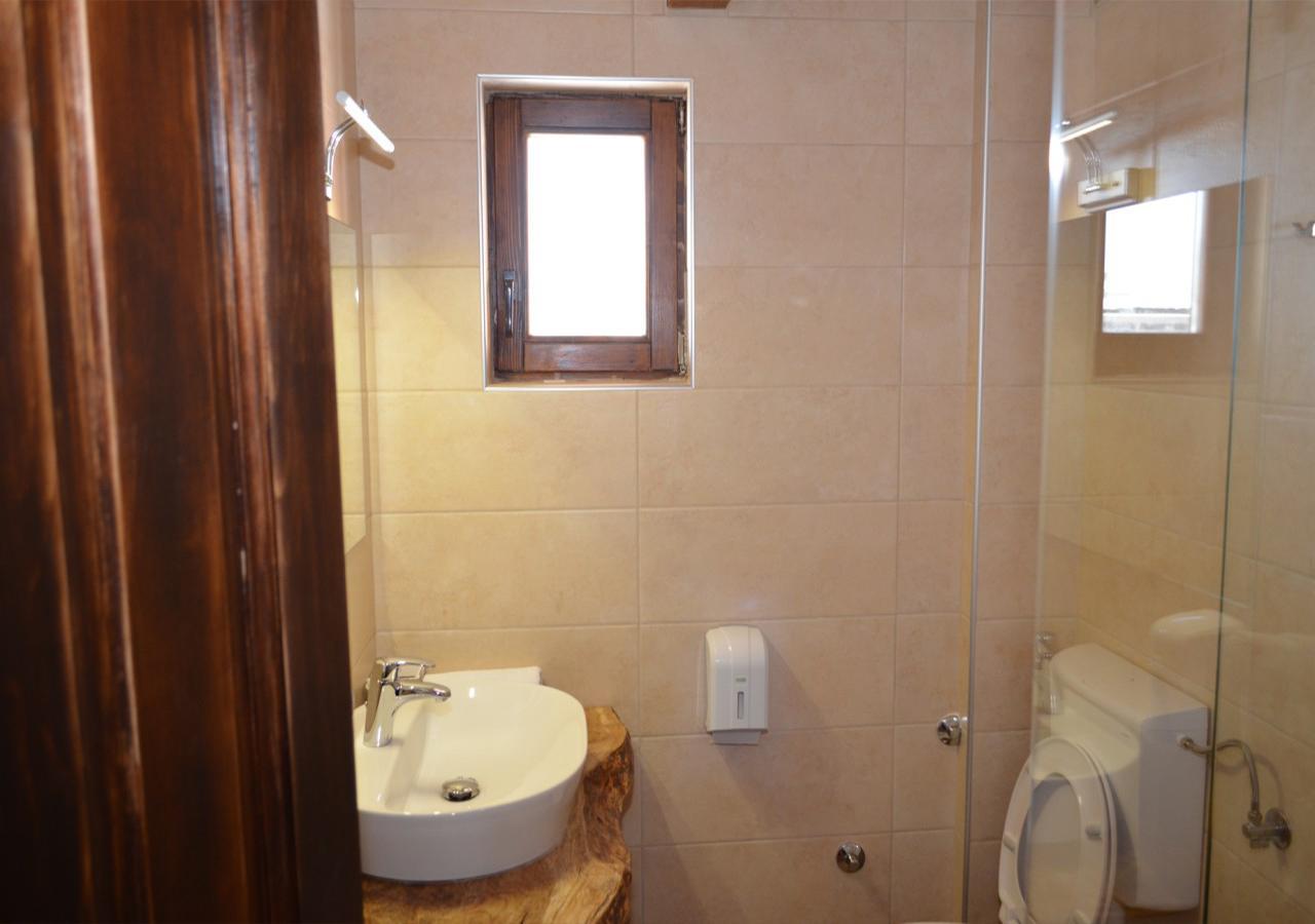 Konoba Ognjiste Bed & Breakfast Sokolac  Luaran gambar