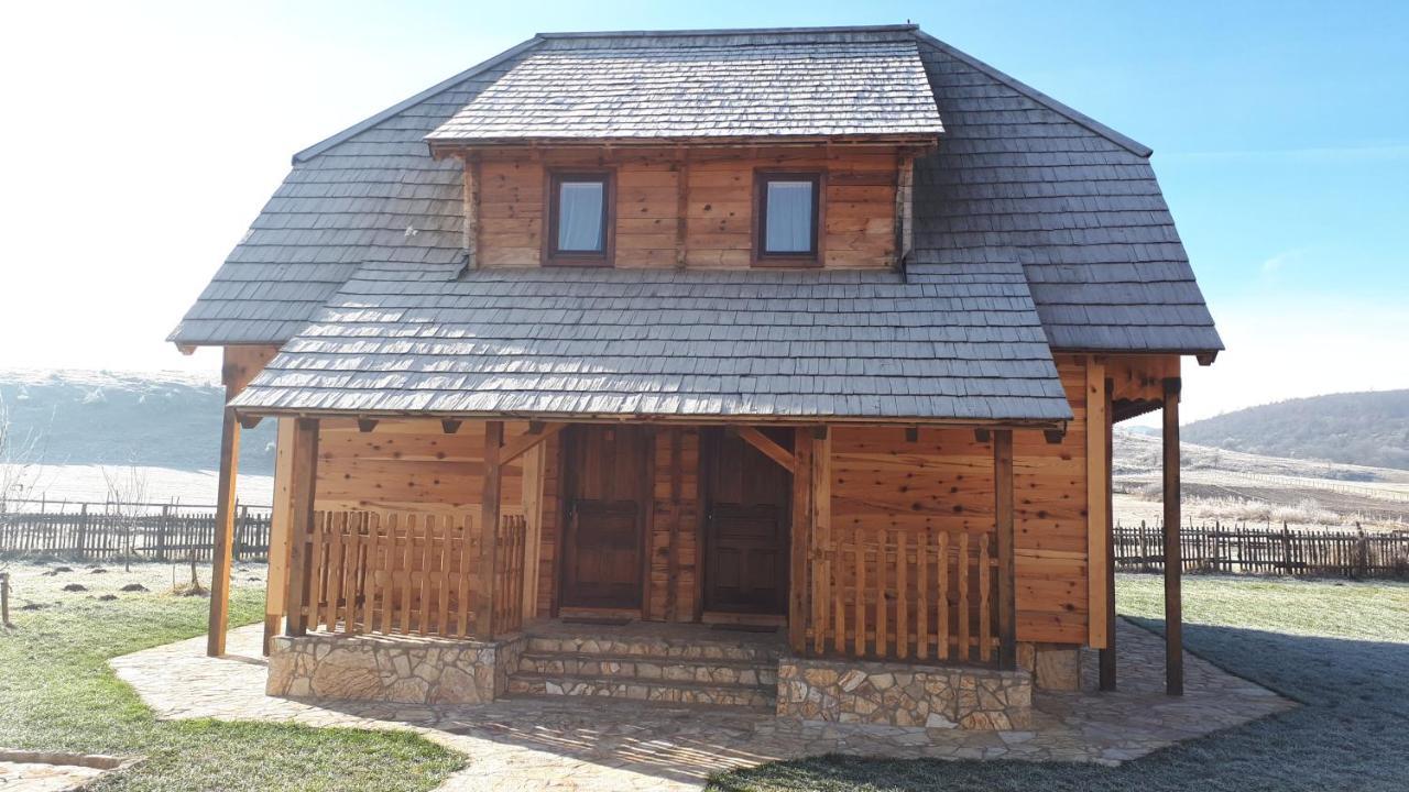 Konoba Ognjiste Bed & Breakfast Sokolac  Luaran gambar