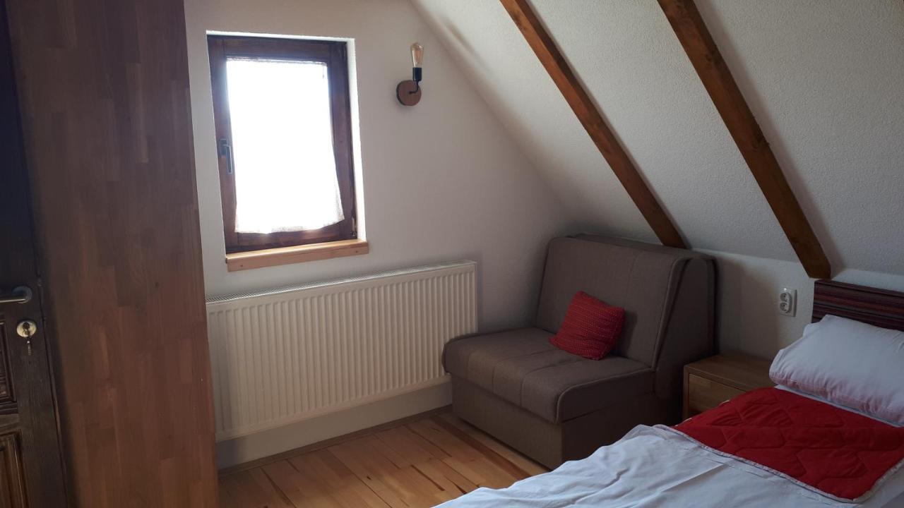 Konoba Ognjiste Bed & Breakfast Sokolac  Luaran gambar