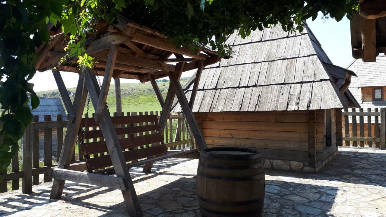 Konoba Ognjiste Bed & Breakfast Sokolac  Luaran gambar