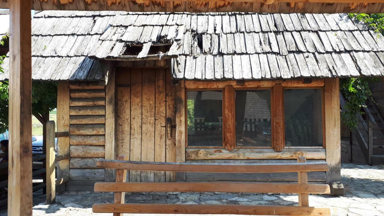 Konoba Ognjiste Bed & Breakfast Sokolac  Luaran gambar